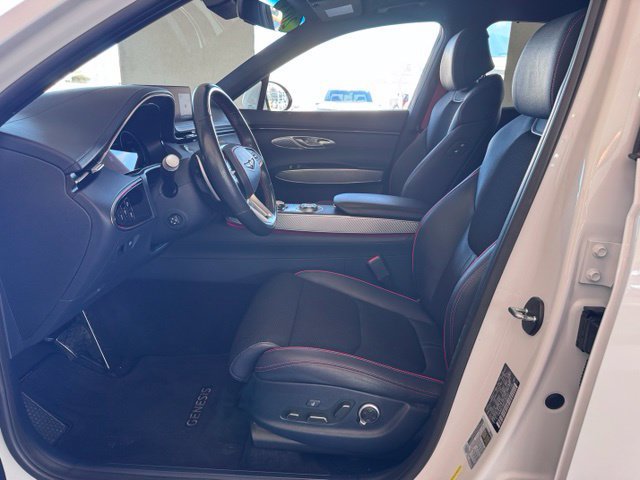 Used 2023 Genesis GV70 2.5T w/ Sport Prestige Package AWD/4WD image 9