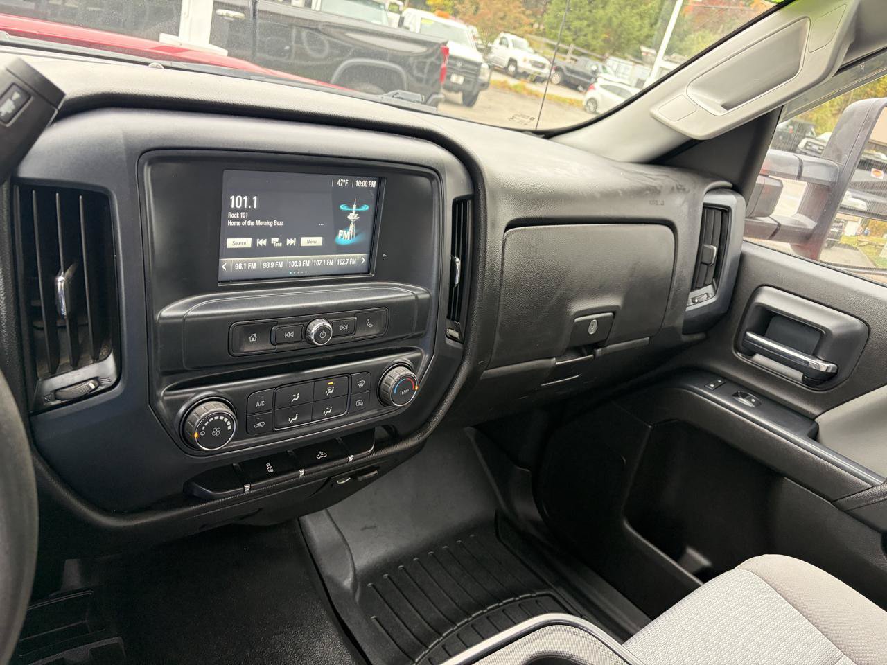 Used 2018 GMC Sierra 2500 4x4 Regular Cab w/ Sierra Convenience Package image 29
