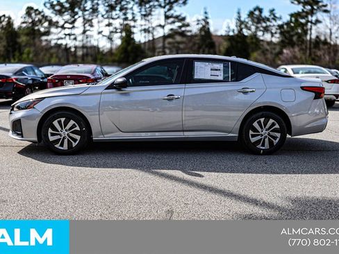Certified 2025 Nissan Altima 2.5 S FWD image 10