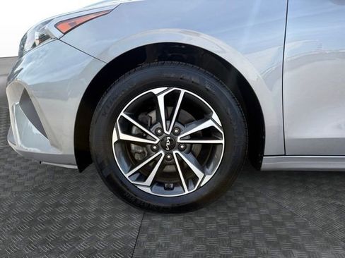 Used 2023 Kia Forte LXS FWD image 14