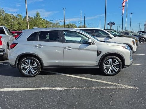 Used 2025 Mitsubishi Outlander Sport ES image 9