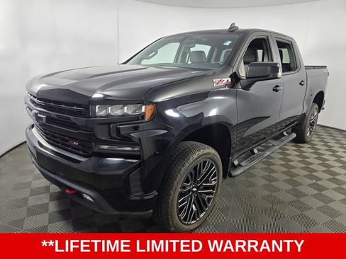 Used 2020 Chevrolet Silverado 1500 LT Trail Boss AWD/4WD image 3