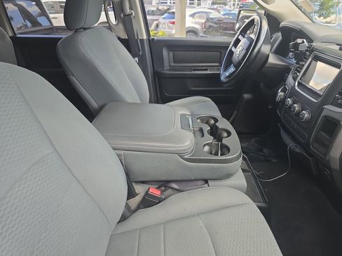 Used 2018 RAM 1500 Express w/ Express Value Package image 12