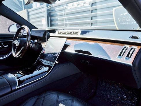 Used 2021 Mercedes-Benz Maybach S 580 4MATIC image 42