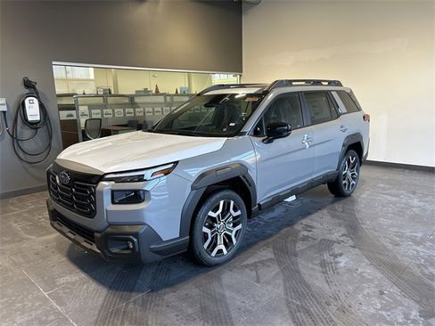 New 2026 Subaru Outback Touring XT image 3