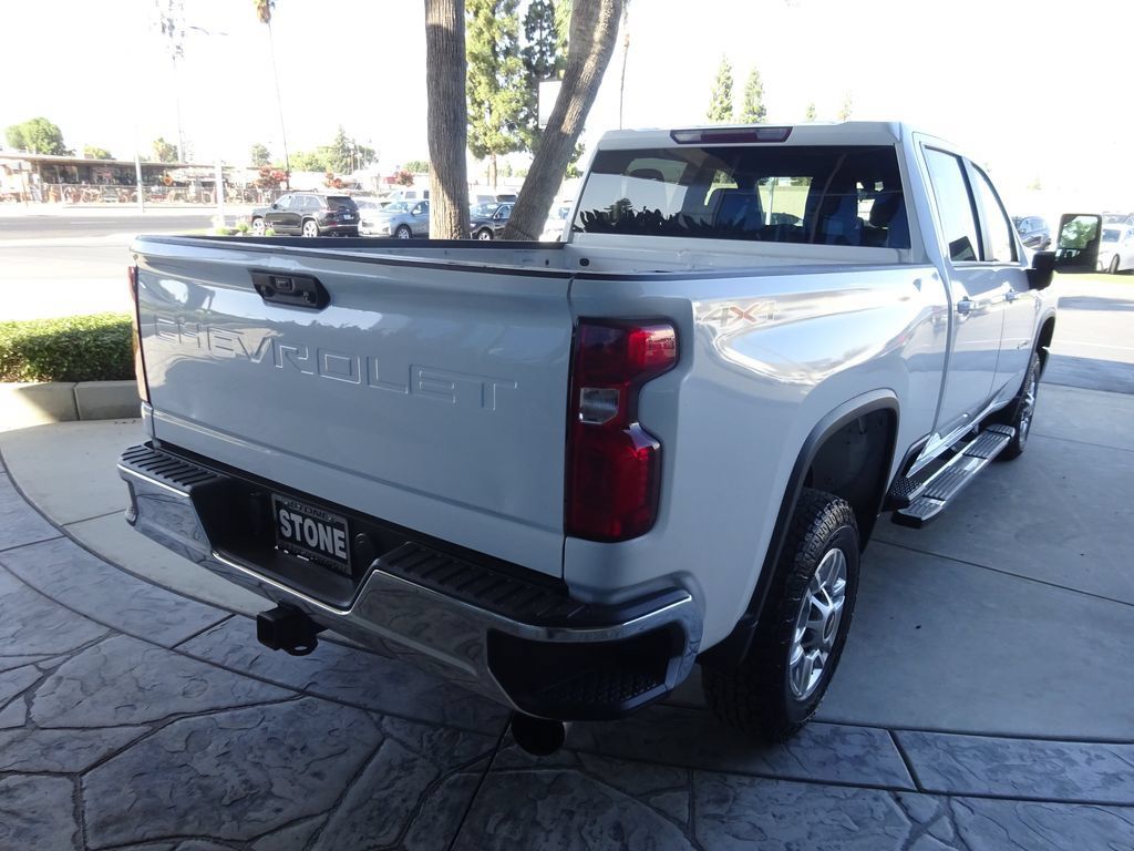 Certified 2023 Chevrolet Silverado 2500 LT AWD/4WD image 8