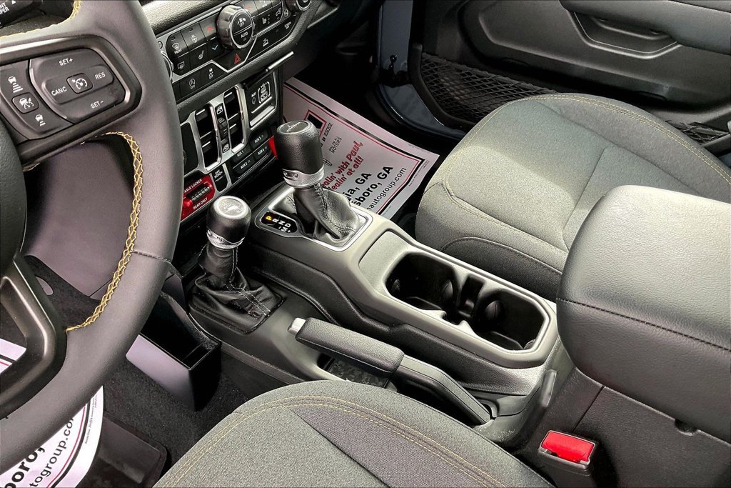 Used 2024 Jeep Gladiator Sport AWD/4WD image 20