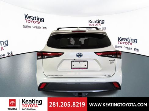 Used 2020 Toyota Highlander Limited FWD image 6