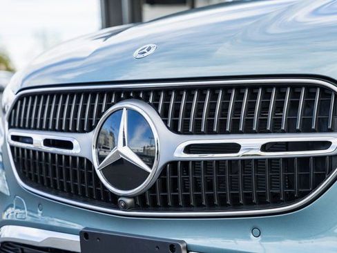 New 2026 Mercedes-Benz GLC 300 4MATIC image 12