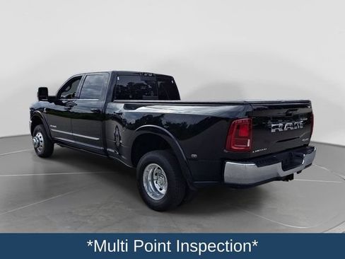 Used 2025 RAM 3500 Limited AWD/4WD image 5