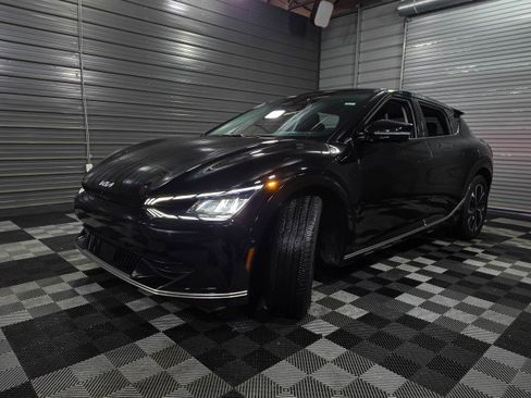 Used 2024 Kia EV6 Wind w/ Wind Technology Package image 41