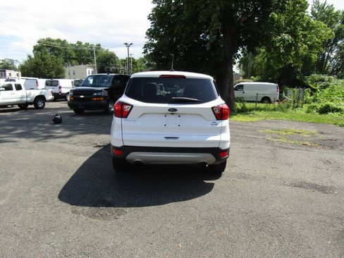 Used 2019 Ford Escape SE AWD/4WD image 7