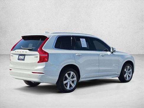 Used 2023 Volvo XC90 B5 Core AWD/4WD image 6