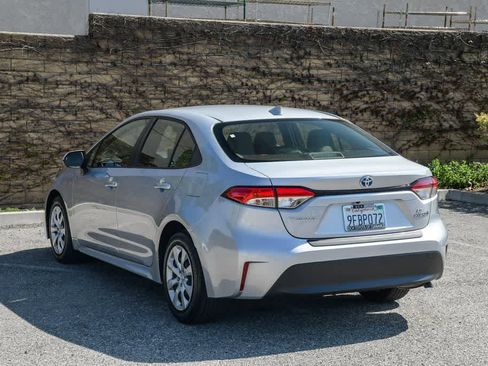Used 2023 Toyota Corolla LE w/ Carpet Mat Package (TMS) image 9
