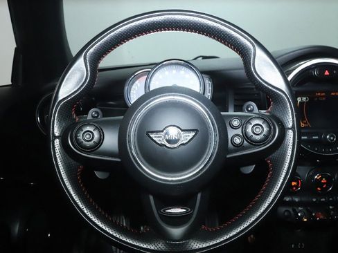 Used 2018 MINI Cooper S FWD image 22