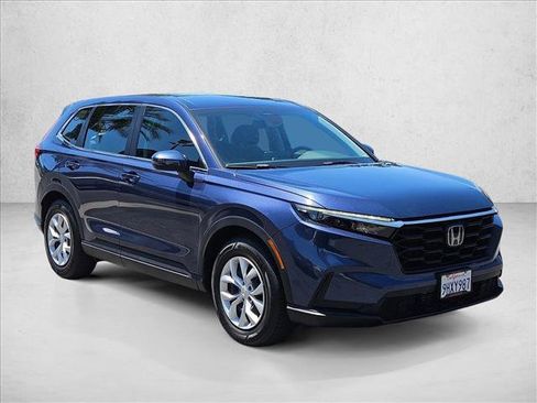 Used 2024 Honda CR-V LX image 3