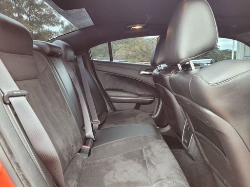 Used 2023 Dodge Charger R/T w/ Plus Group image 31