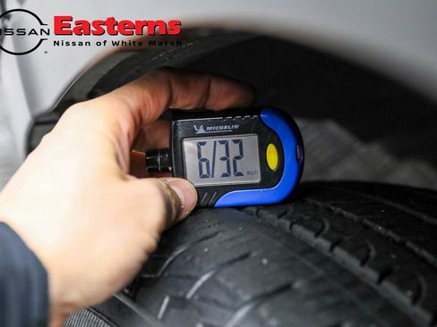 Used 2017 Toyota Highlander Plus image 55