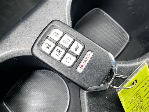 Used 2022 Honda Odyssey EX-L image 15