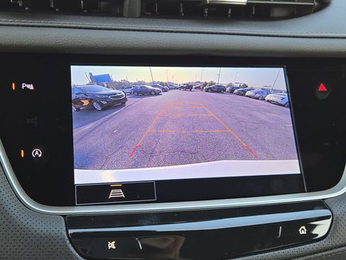 New 2025 Cadillac XT5 Luxury image 30