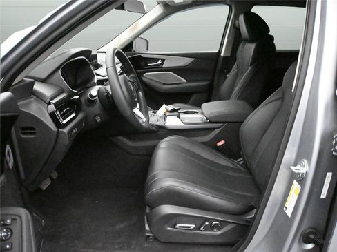 Certified 2023 Acura MDX SH-AWD image 7