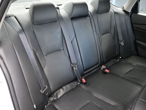 Used 2023 Honda Accord Touring image 34