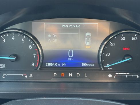 Used 2024 Ford Explorer XLT image 25