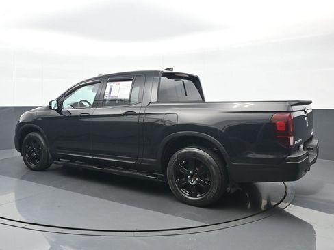 Used 2018 Honda Ridgeline Black Edition image 4