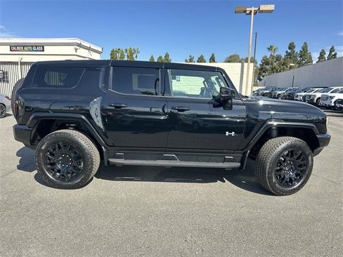 New 2026 GMC Hummer EV SUV image 3