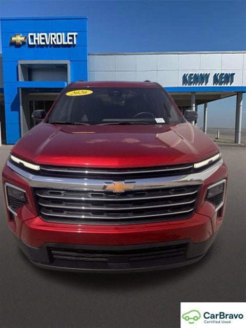 Certified 2026 Chevrolet Traverse LT AWD/4WD image 1
