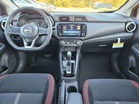 New 2025 Nissan Versa SR image 13