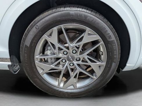 Certified 2025 Genesis GV70 2.5T w/ Advanced Package AWD/4WD image 29