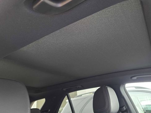 Certified 2025 Mercedes-Benz GLE 350 4MATIC image 5