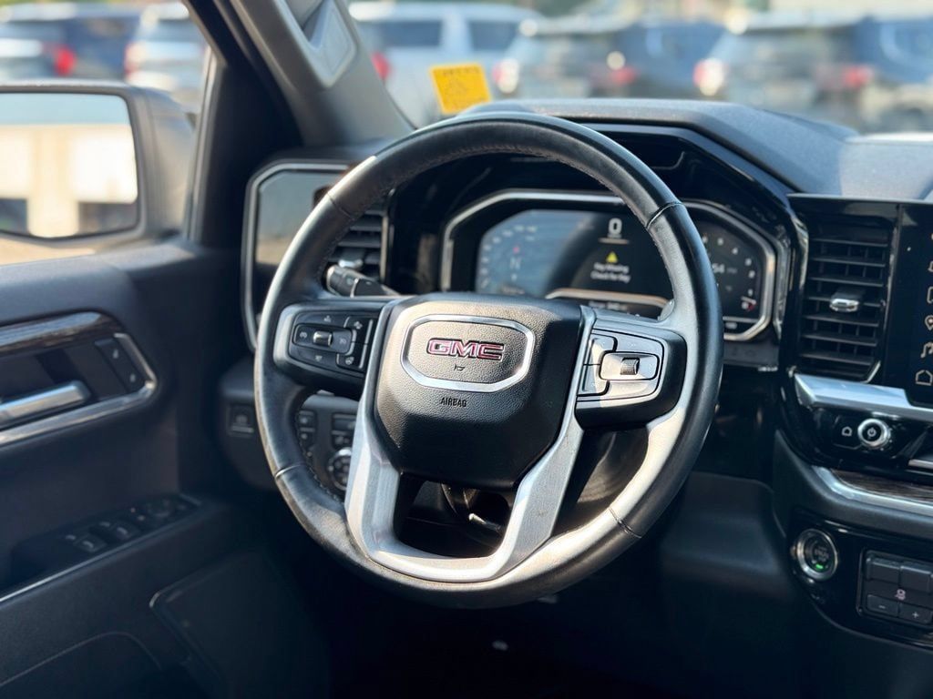 Used 2023 GMC Sierra 1500 Elevation w/ X31 Off-Road Package AWD/4WD image 13
