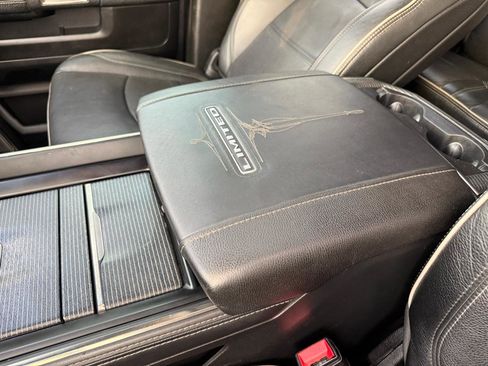 Used 2019 RAM 3500 Limited image 24