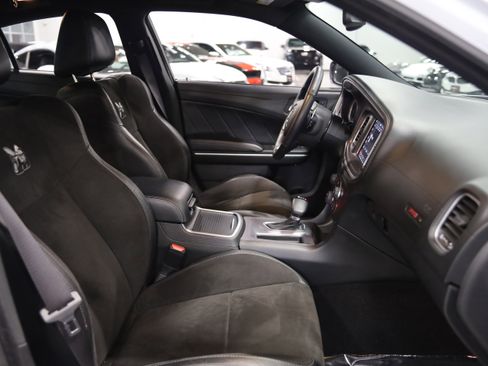 Used 2022 Dodge Charger Scat Pack w/ Plus Group image 38
