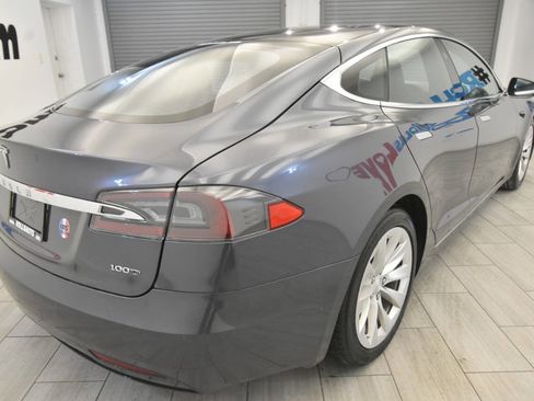 Used 2018 Tesla Model S 100D image 5