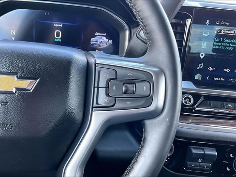Certified 2025 Chevrolet Silverado 1500 LT AWD/4WD image 23