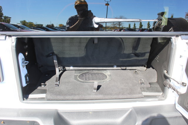 Used 2022 Jeep Wrangler Sport AWD/4WD image 5