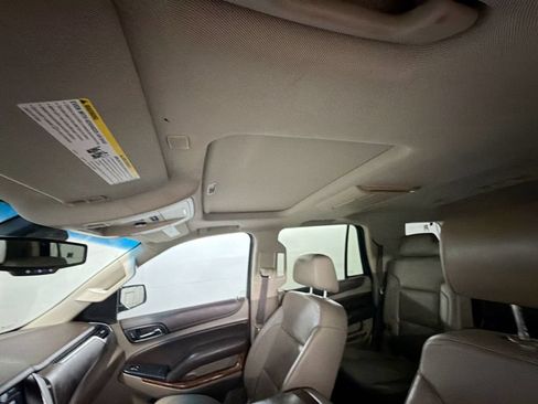 Used 2017 Chevrolet Tahoe Premier RWD image 18