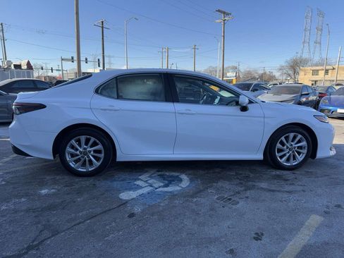 Used 2023 Toyota Camry LE image 4