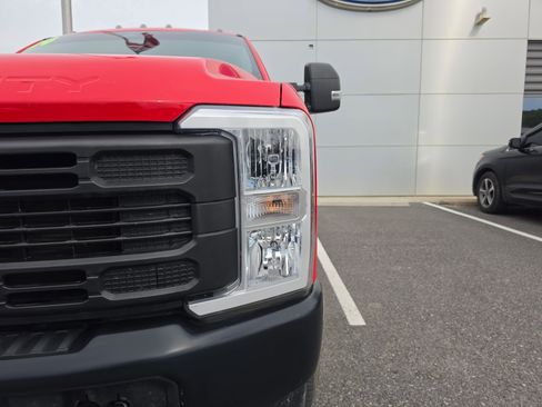 Used 2024 Ford F350 XL AWD/4WD image 9