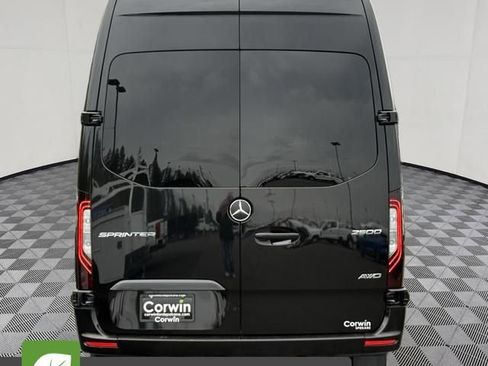 Used 2025 Mercedes-Benz Sprinter 2500 image 19