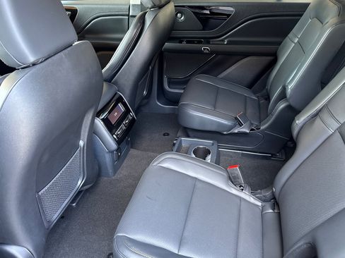 New 2025 Lincoln Aviator 2WD w/ Equipment Group 101A image 10