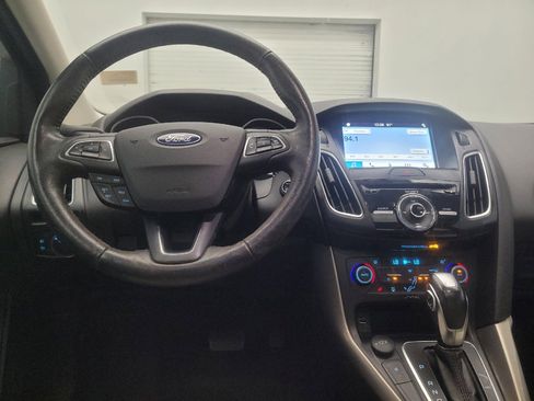 Used 2018 Ford Focus Titanium FWD image 22