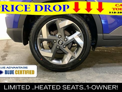 Used 2024 Hyundai Venue Limited FWD image 14
