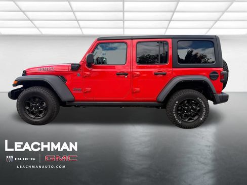 Used 2023 Jeep Wrangler Unlimited w/ 8.4" Radio Group AWD/4WD image 8