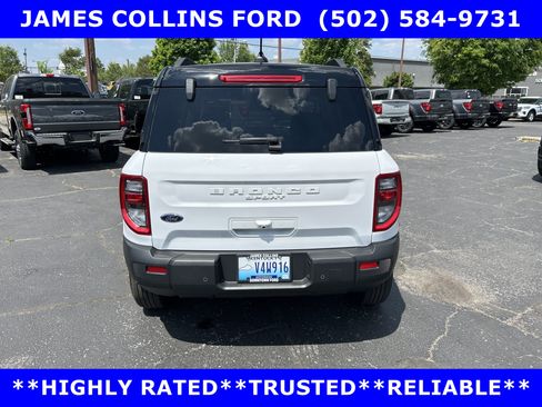 Used 2025 Ford Bronco Sport Outer Banks w/ Outer Banks Tech Package+ AWD/4WD image 8