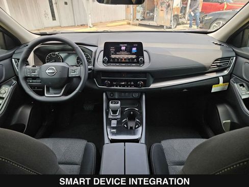 New 2026 Nissan Rogue SV FWD image 19