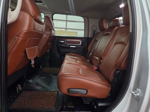 Used 2017 RAM 2500 Longhorn w/ Convenience Group image 9